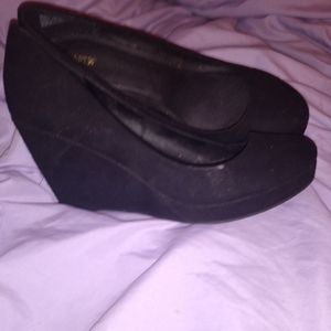 Apt.9 heeled wedges